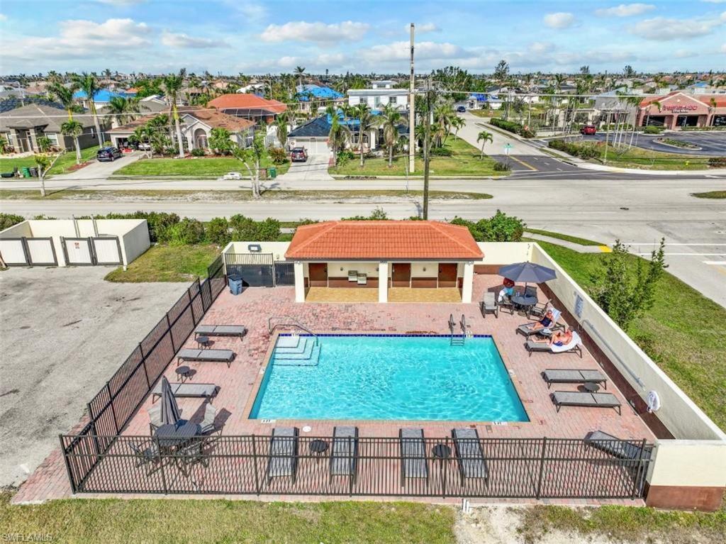 Luxury Oasis - Pool, Bbq, Patio - Cape Coral, Florida Apartamento Exterior foto